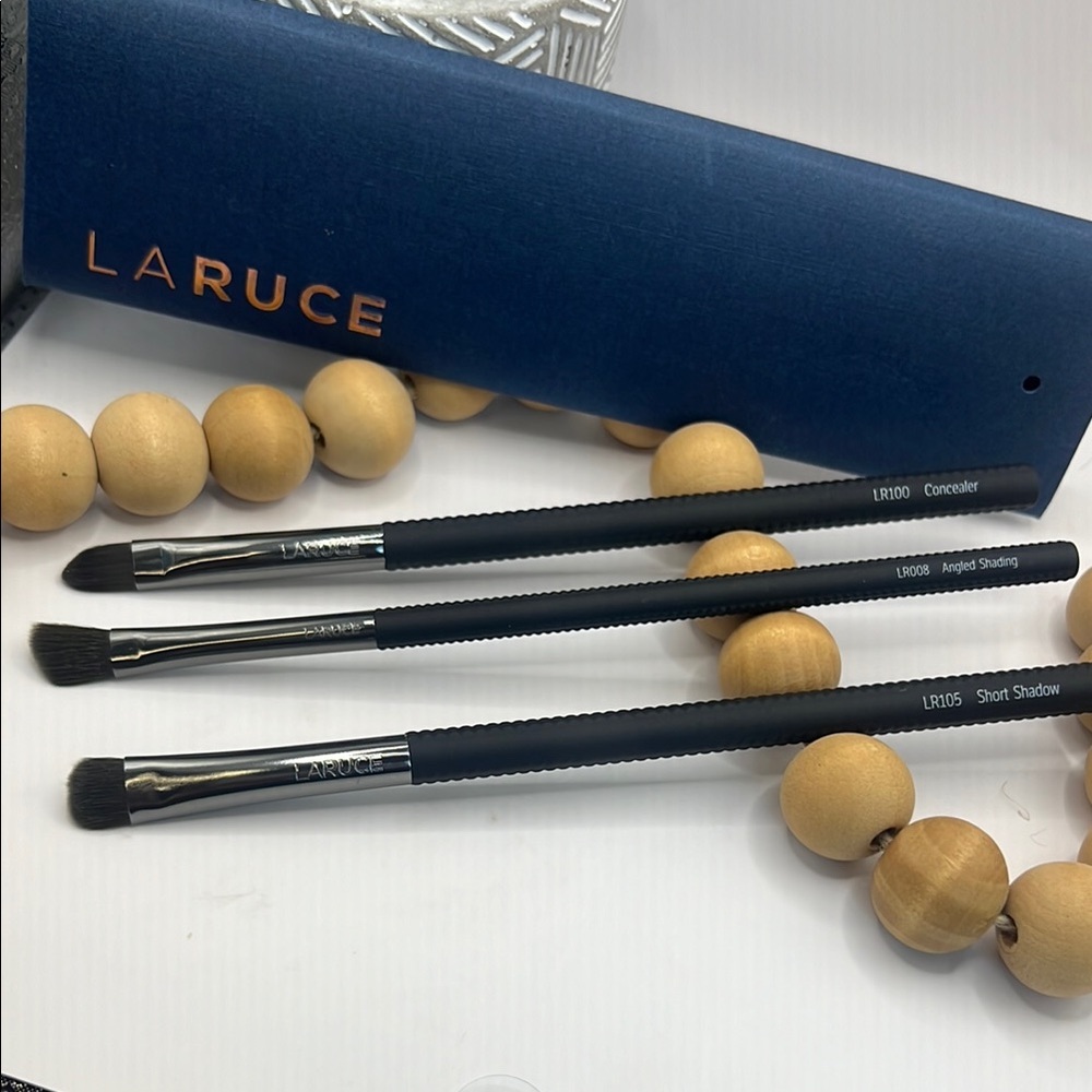 LaRuce Premium Makeup Brush Set - Black